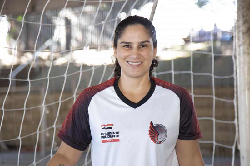 Weverson Nascimento - Leniza, técnica e responsável pela seleção, objetiva formar times para competições importantes