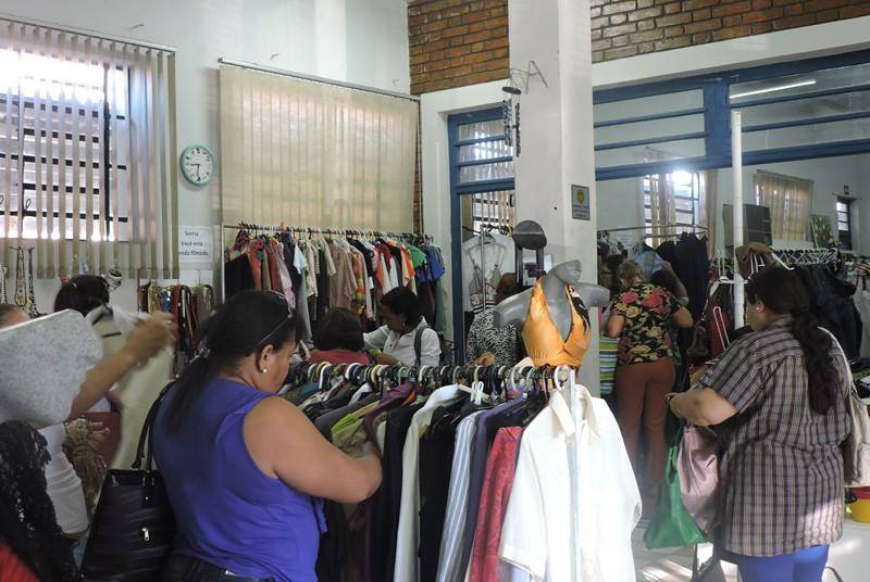 Cedida/ AAPC - Bazar tem como objetivo arrecadar fundos para os atendimentos prestados no local