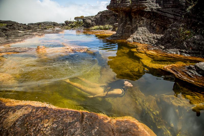 Trekking do Monte Roraima documentado pelo fotógrafo Adriano Kirihara