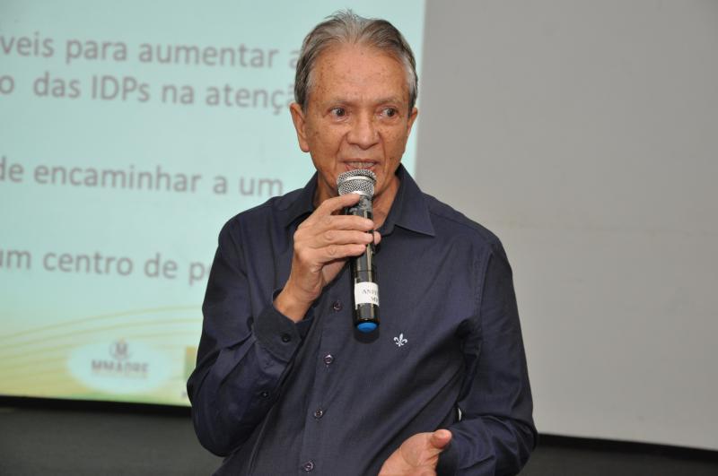 João Paulo Barbosa/Cedida - Dr. Euribel: atuação médica e estudos científicos sobre doenças raras e de difícil diagnóstico