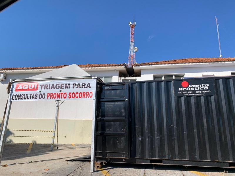 Aline Martins - Container está instalado em frente à santa casa; todos os pacientes passarão pela triagem