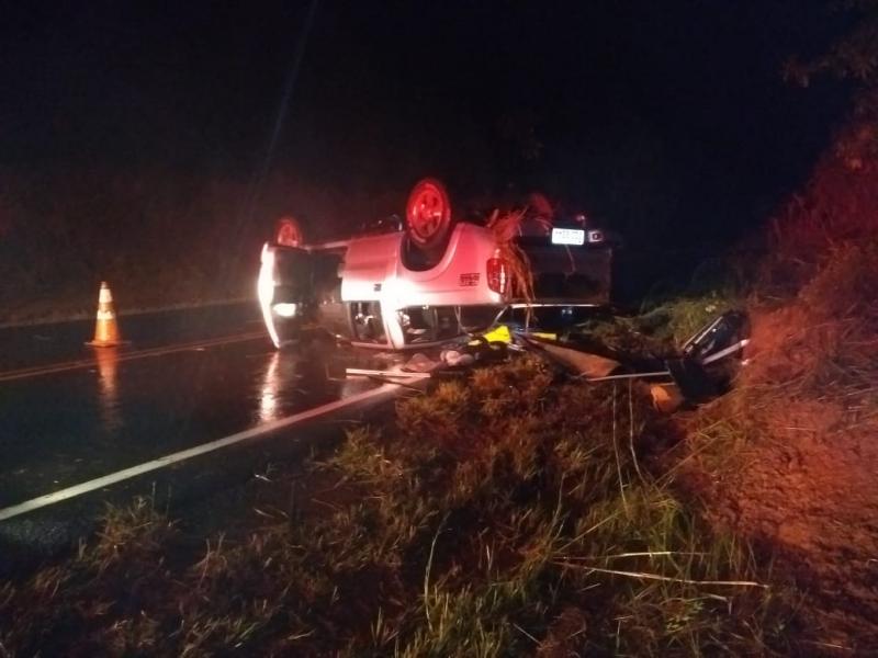 Polícia Militar Rodoviária | Capotamento ocorreu na noite de sexta