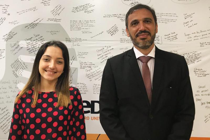 Beatriz Ferruzzi Rebes e Marcus Vinicius Feltrim Aquotti: finalistas na 21ª Jornada da Associação Mundial de Justiça Constitucional