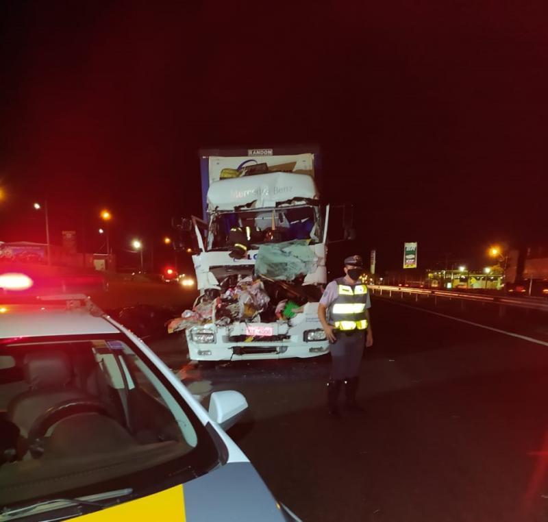 Polícia Militar Rodoviária - Apenas uma das faixas precisou ser interditada 