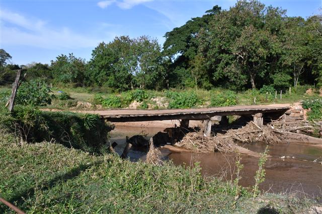 Cedida - Ponte serve para escoamento da produção agrícola da região