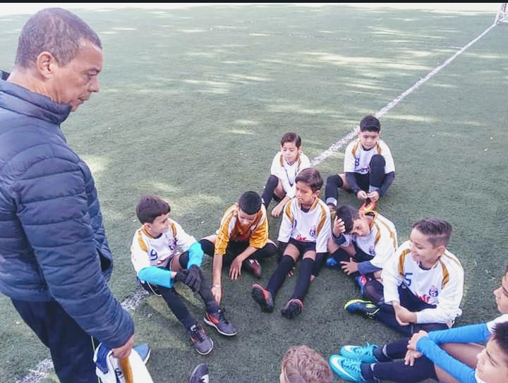 Arquivo Pessoal - Desde 93 Sebastião é professor da escolinha de futsal