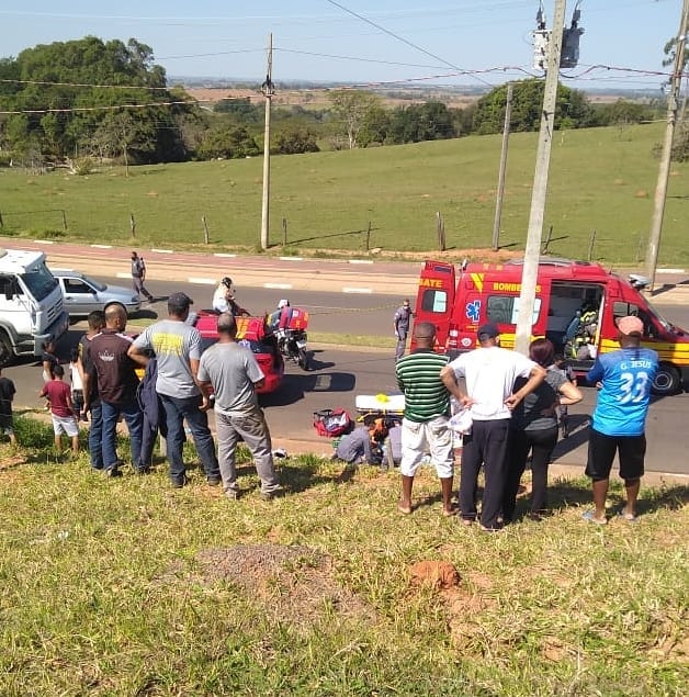 Reprodução/Facebook - Motociclista perdeu o controle de direção antes da batida