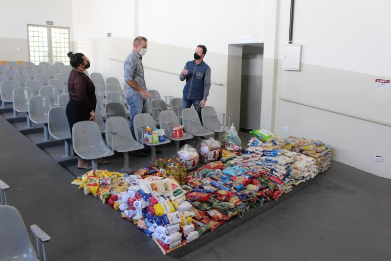  Mariana Padovan/Secom - Entrega dos alimentos foi realizada na tarde de ontem ao Fundo Social de Solidariedade de Prudente