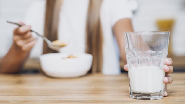 Freepik - Consumo de leite e derivados segue estável
