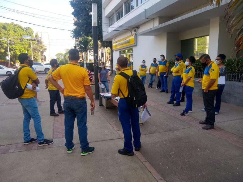 Hideyochi de Oliveira Hina/Cedida - Ato dos funcionários dos Correios ocorreu ontem, em Prudente