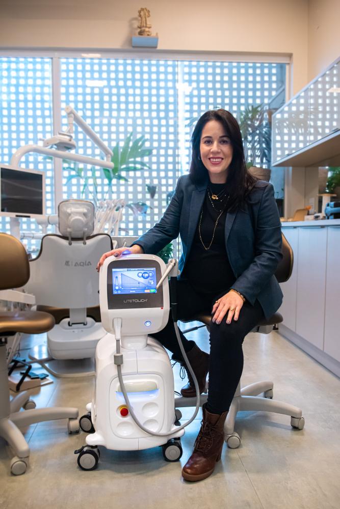 Dra. Marry Matos Vitale apresenta o novo laser odontológico