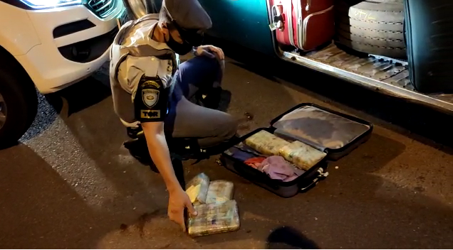 Polícia Militar Rodoviária - Mala estava no bagageiro externo do ônibus