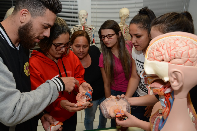 Centro Paula Souza - Técnico de Enfermagem aparece em nove colocações do ranking das habilitações mais concorridas