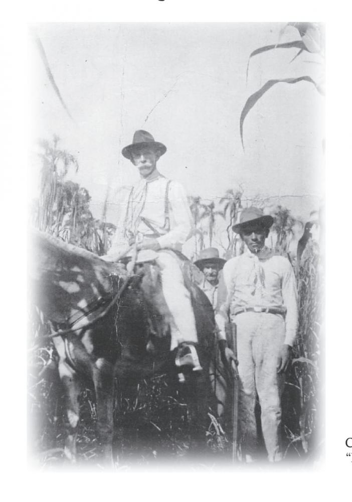 Coronel Goulart e amigos, em sua fazenda “Feiticeiro”, 1924