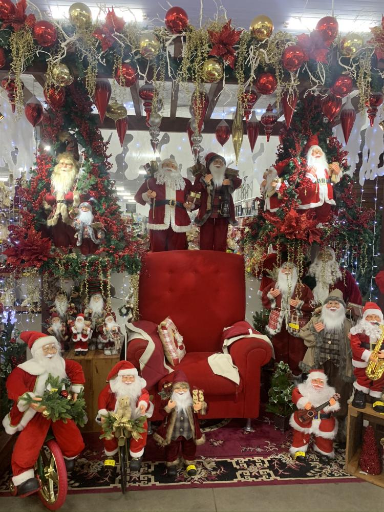 Loja abriu seu espaço de Natal, trazendo encanto e centenas de opções de produtos temáticos