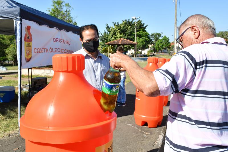 Marcos Sanches/Secom - Ação promove coleta do óleo de cozinha usado para reciclagem