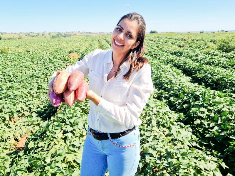 Lucy Mara Rocha: “A batata-doce é o alimento número 1 quando o assunto é dieta”