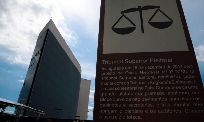 Agência Brasil - Lentidão no processo de totalização dos votos está causando demora na disponibilização das informações