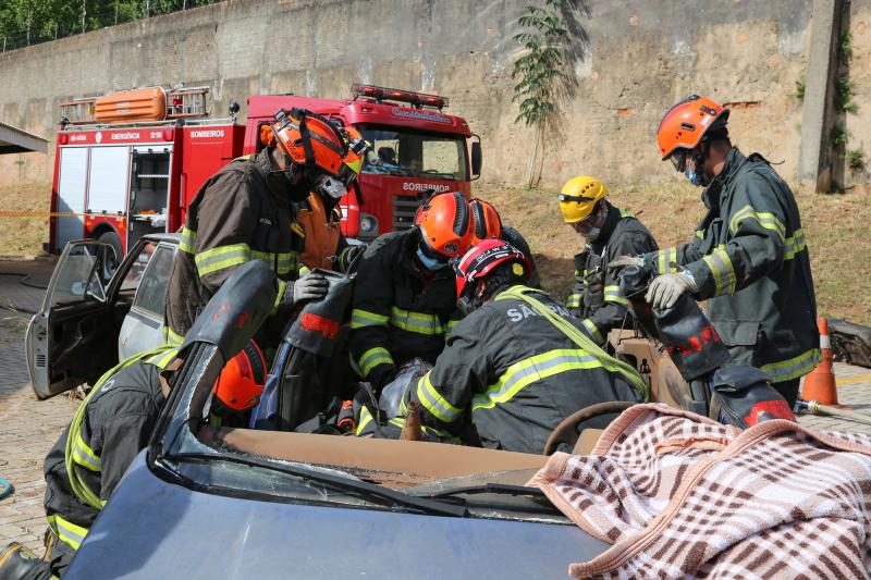 Weverson Nascimento - Em Prudente, simulação de ocorrência com vítima ocorreu no Jardim Colina