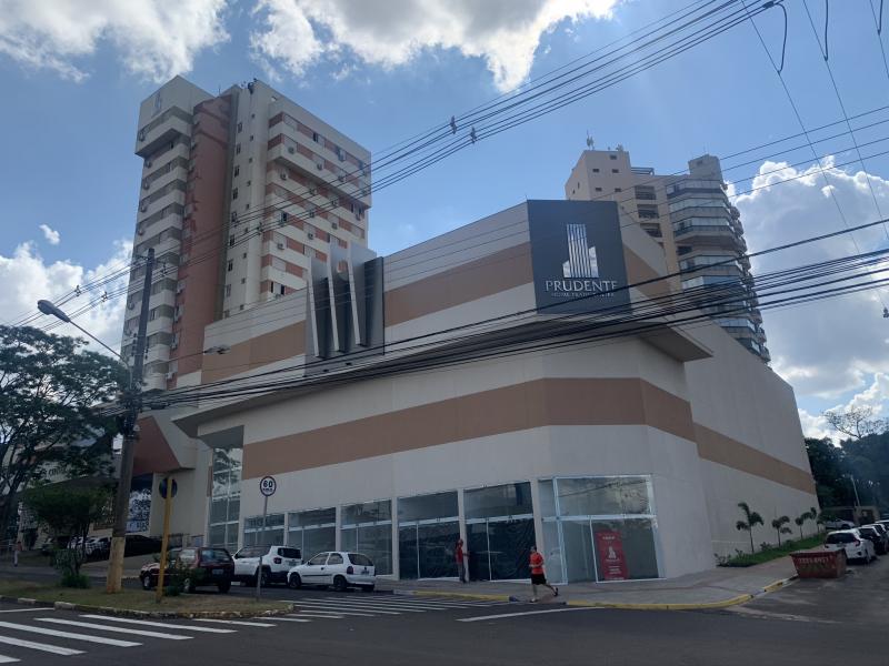 Prudente Home Trade Center, localizado na Avenida Coronel Marcondes, 3.700, Jardim Bongiovani, ficou pronto oficialmente em outubro