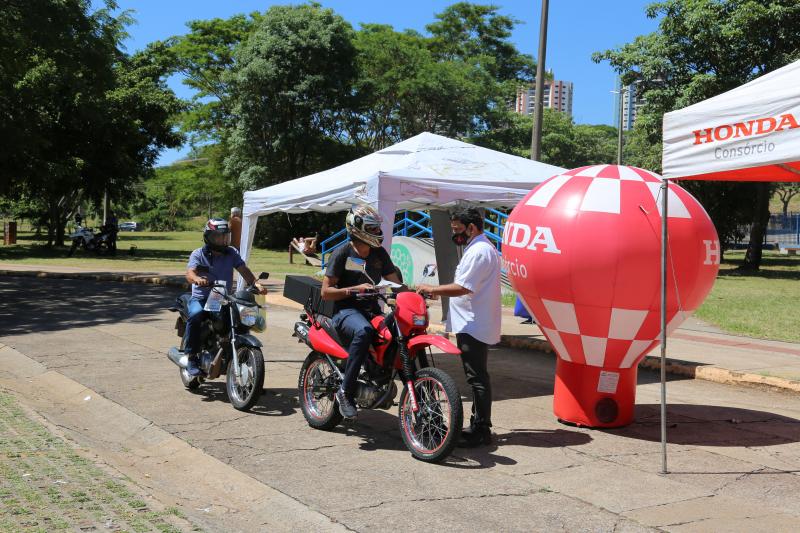  Weverson Nascimento: Ação orientou sobre os perigos na via e a necessidade de praticar a empatia junto ao próximo