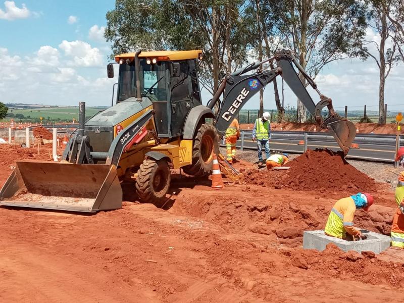 Eixo SP - Construção de praça de pedágio exige interferência no tráfego