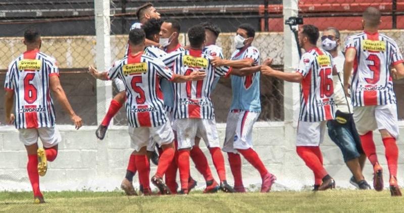 Bandeirante venceu a partida por 2 a 1 contra o Azulão, na tarde de hoje, e se classificou