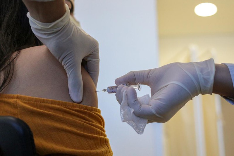 Vacina será gratuita para todos no sistema público de saúde do Estado