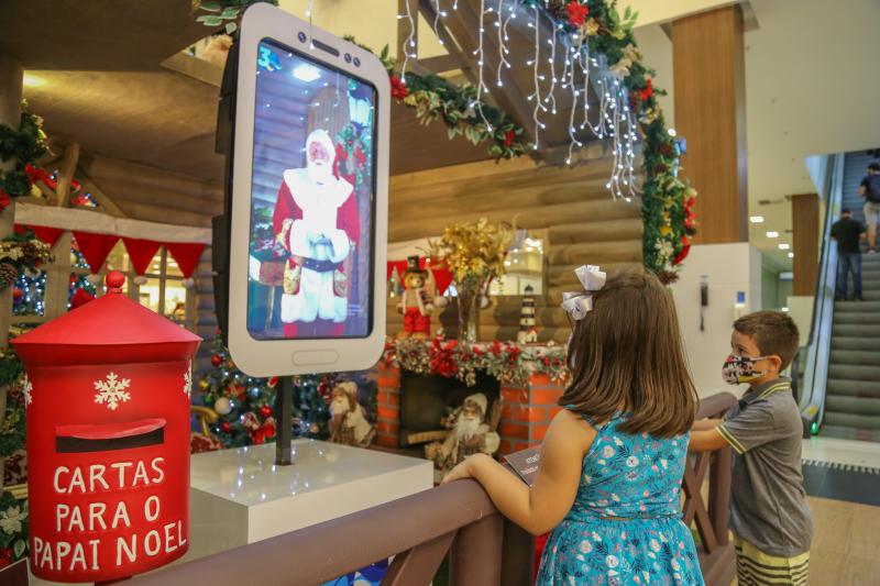 Prudenshopping apostou em grandes decorações e interação digital