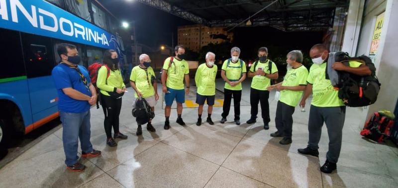 Grupo pretende concluir a caminhada na terça-feira, dia 22