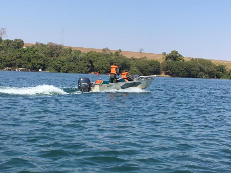 Fiscalização segue até 28 de fevereiro nas áreas de pesca proibida