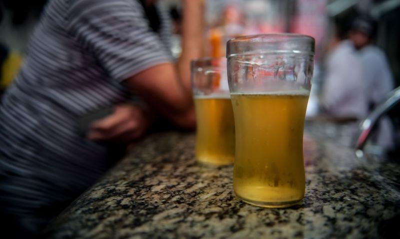 Decreto estadual proíbe venda de álcool em bares e restaurantes após as 20h