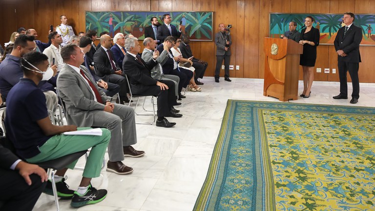 Apresentação oficial dos 7 embaixadores ocorreu sexta-feira, no Palácio do Planalto, com a presença de Jair Bolsonaro