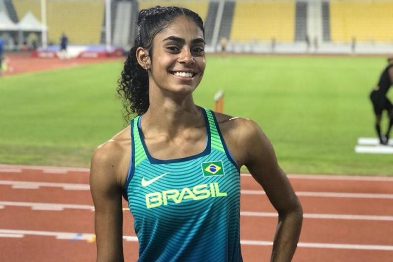 Aos 20 anos, Maria Victória é a 3ª melhor atleta do país na categoria 400 m