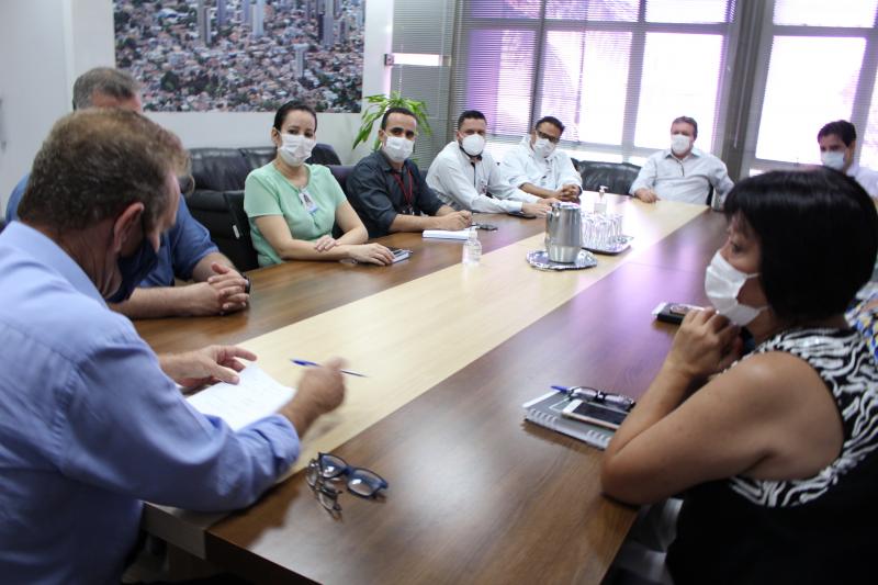 Prefeito convocou reunião emergencial para tratar sobre a situação dos leitos hospitalares