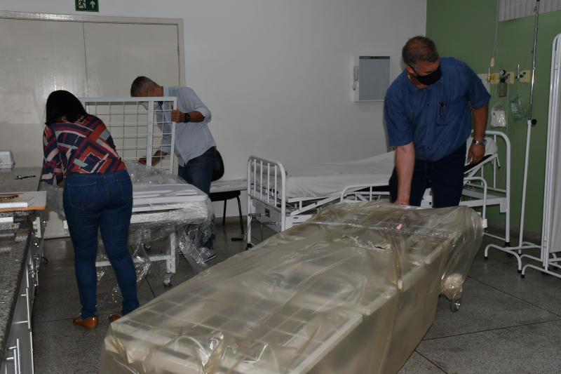 Leitos são instalados no Cohabão para atender pacientes que aguardam vagas em hospitais