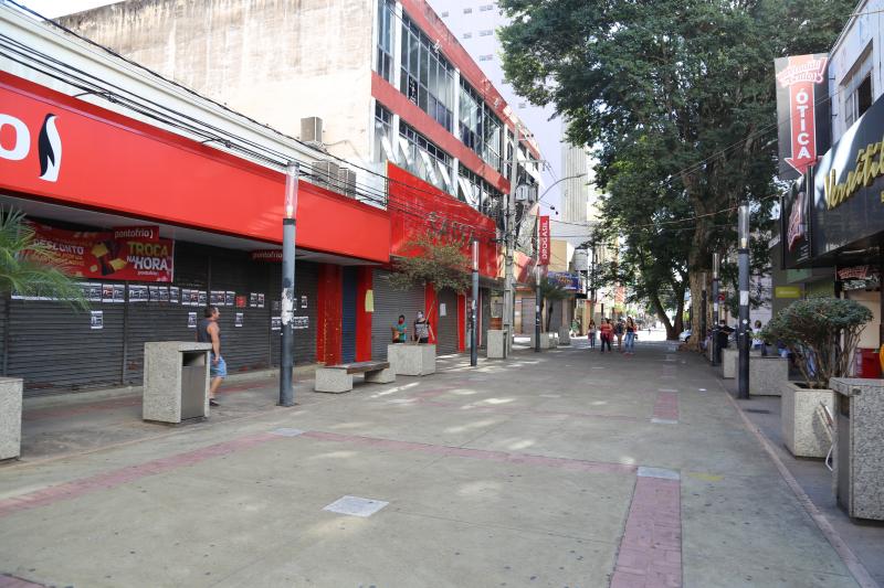 Fiscalização contra aglomerações e eventos clandestinos continua com ações intensificadas na fase emergencial