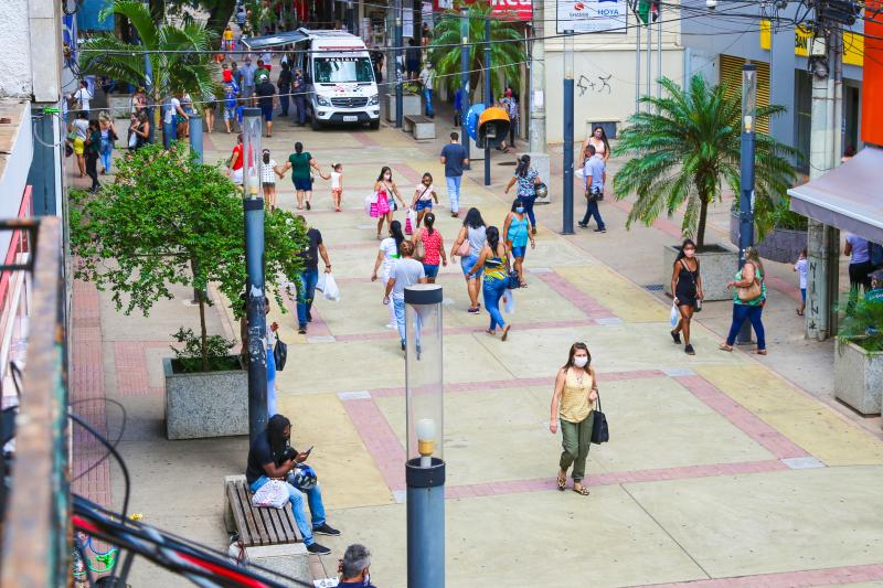 Comércio irá funcionar das 9h às 17h