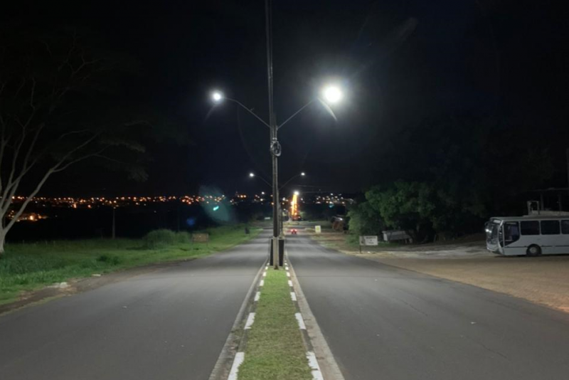 Em Machado, substituição de lâmpadas convencionais por LED beneficiou 108 pontos