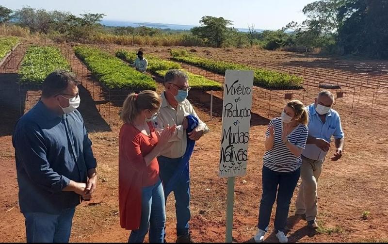 Descerramento da placa ocorreu na presença de autoridades