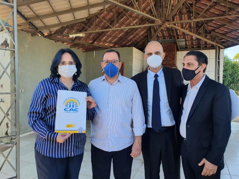Ministra Damares, Luiz Antônio, Mohamed e deputado Sebastião Santos