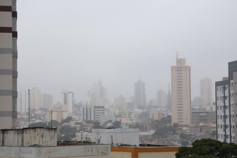 Frente fria derruba temperaturas na região neste final de semana