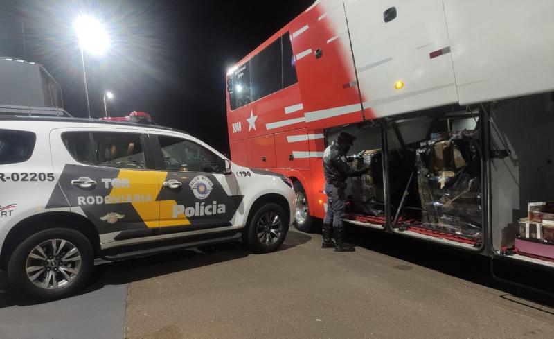  Proprietários das mercadorias eram passageiros de um ônibus 