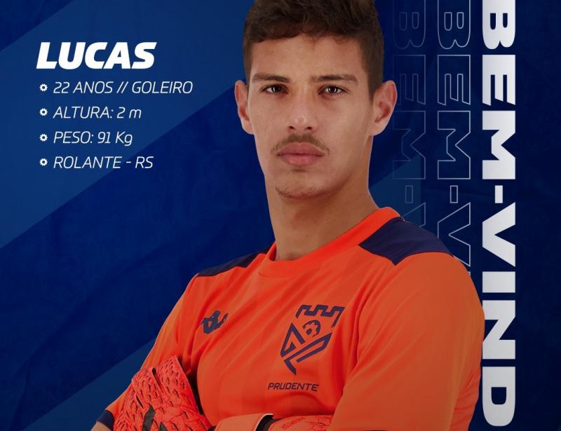 Goleiro Lucas, 22 anos, natural de Rolante (RS), vem para reforçar a equipe