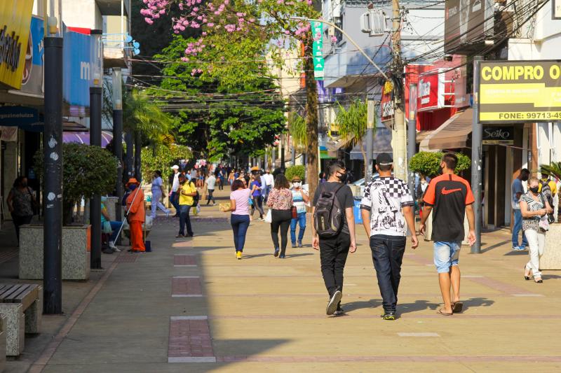 Comerciantes estão com projeções otimistas para este semestre