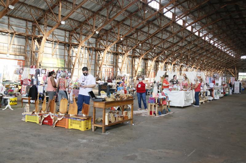 Público pode contemplar o evento, que volta a acontecer presencialmente, das 12h às 22h