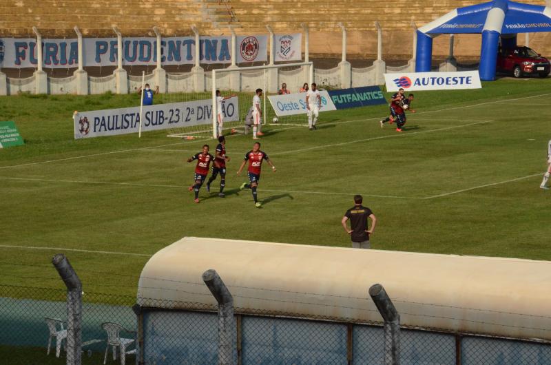 No jogo da ida, em casa, Grêmio Prudente perdeu por 3 a 2 para o União Suzano