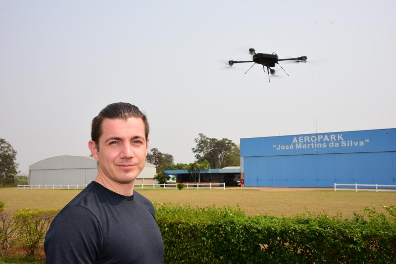Alexandre diz que qualquer pessoa com vontade de conhecer o funcionamento de um drone pode participar