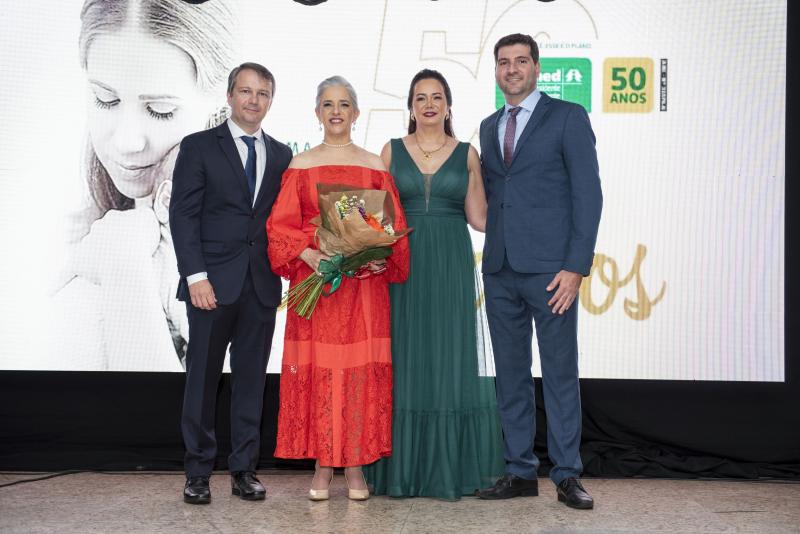 Osvaldo Saraiva (diretor de Mercado), dra. Nilva Galli (presidente), dra. Sandra Lima (diretora-superintendente) e dr. João Artoni (diretor administrativo financeiro)