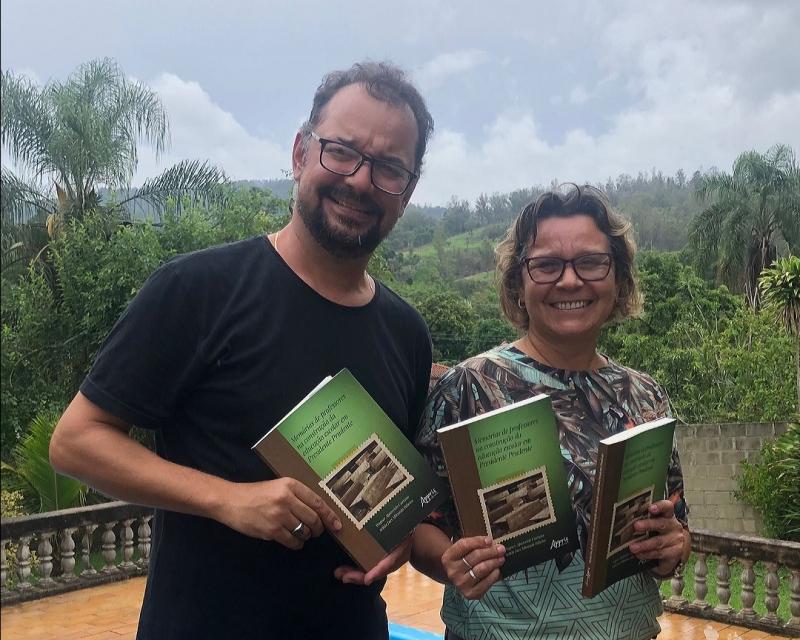 Wagner e Arilda estarão aguardando o público em geral no lançamento da obra